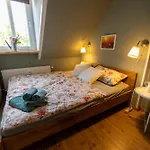 Seezauber- Gemuetliche Ferienwohnung, Privatparkplatz, Cospudener
