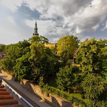 Seezauber- Gemütliche Ferienwohnung, Privatparkplatz, Cospudener Markkleeberg