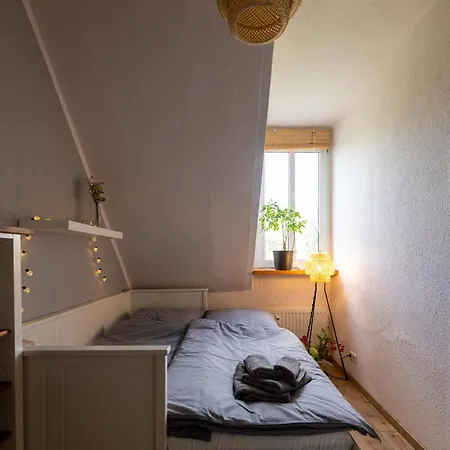 Seezauber- Gemütliche Ferienwohnung, Privatparkplatz, Cospudener *