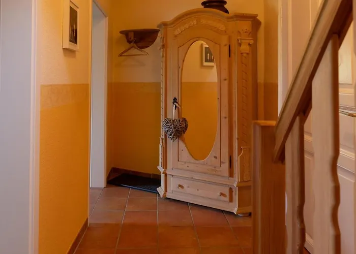 Apartment Seezauber- Gemuetliche Ferienwohnung, Privatparkplatz, Cospudener *