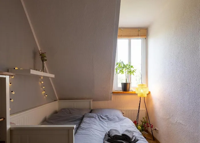 Seezauber- Gemuetliche Ferienwohnung, Privatparkplatz, Cospudener *