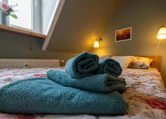 Seezauber- Gemuetliche Ferienwohnung, Privatparkplatz, Cospudener Markkleeberg