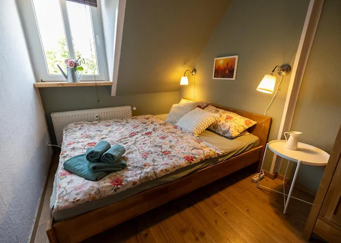 Seezauber- Gemuetliche Ferienwohnung, Privatparkplatz, Cospudener