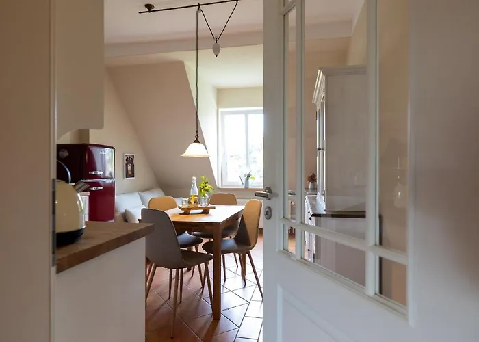 Seezauber- Gemuetliche Ferienwohnung, Privatparkplatz, Cospudener Markkleeberg