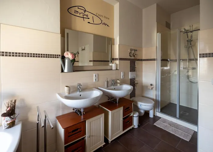 Seezauber- Gemuetliche Ferienwohnung, Privatparkplatz, Cospudener Apartment Markkleeberg