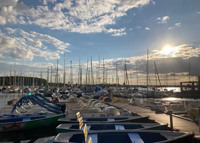 Apartment Seezauber- Gemuetliche Ferienwohnung, Privatparkplatz, Cospudener Markkleeberg