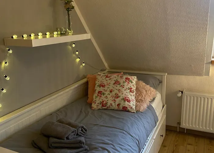 Apartment Seezauber- Gemuetliche Ferienwohnung, Privatparkplatz, Cospudener Markkleeberg