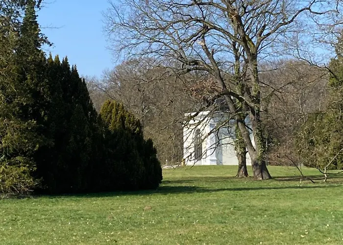 Seezauber- Gemuetliche Ferienwohnung, Privatparkplatz, Cospudener Markkleeberg